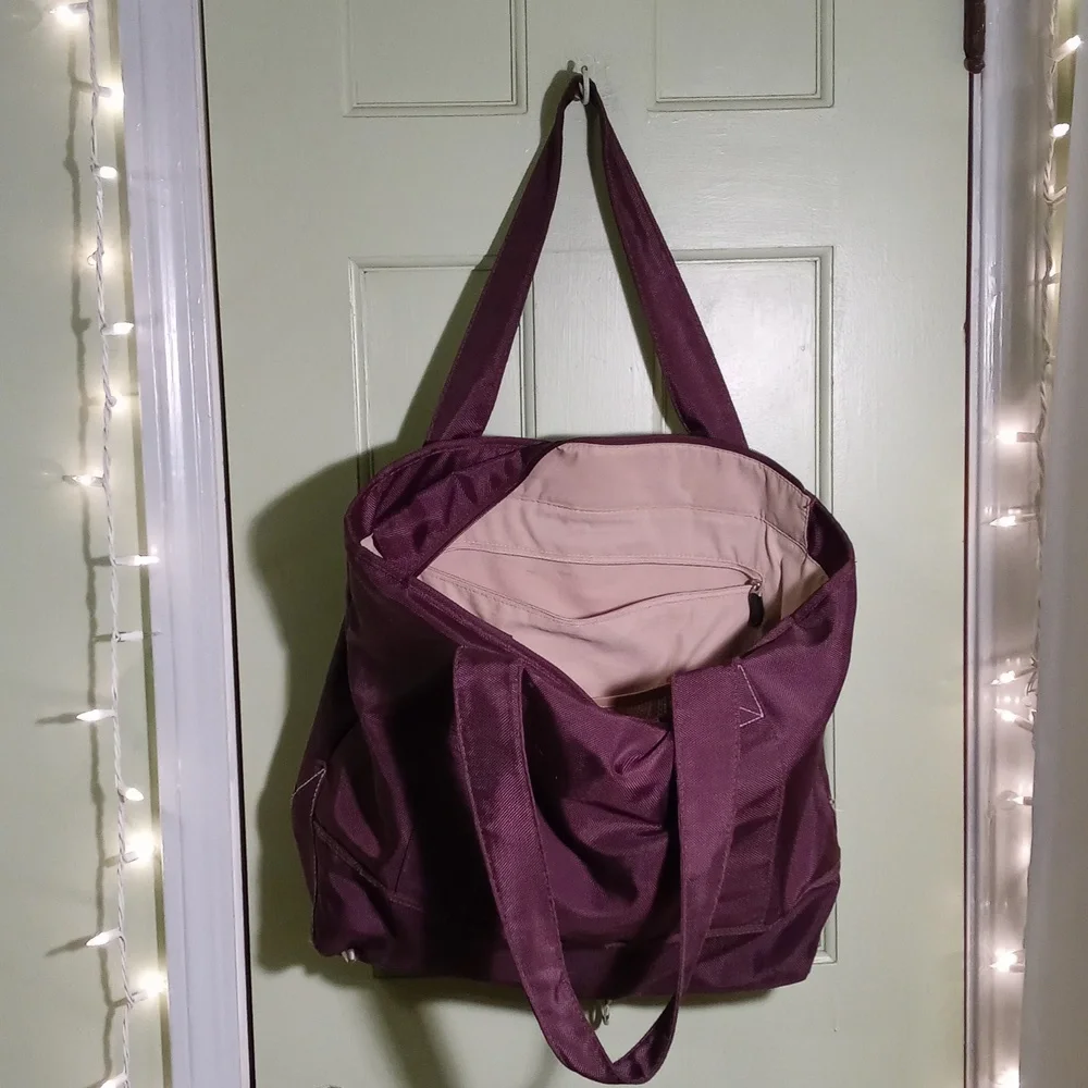 Women's Pottery Barn Kids chocolate brown zip top diaper tote 20